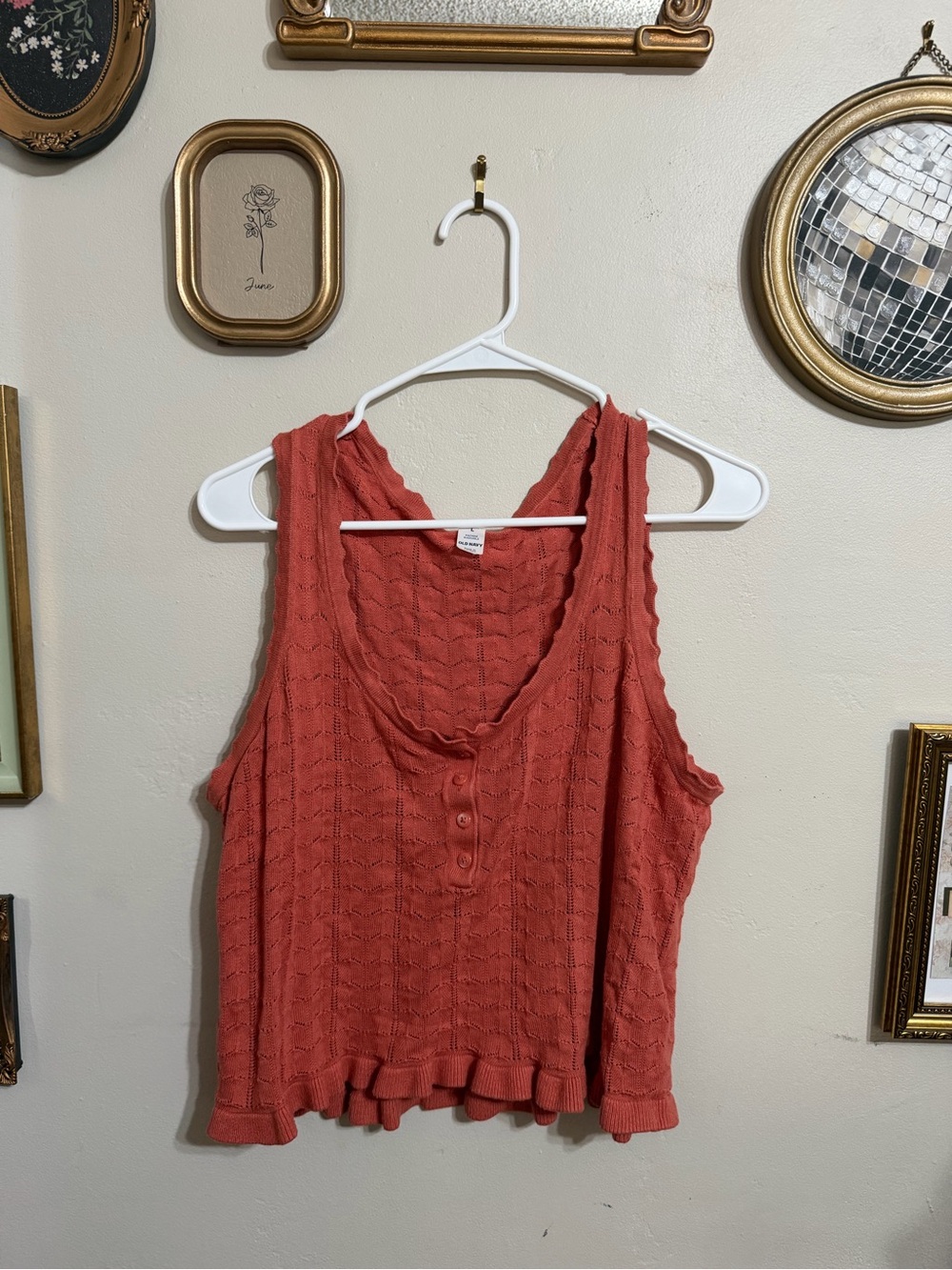 Old Navy Rust Knit Scoop-Neck Tank with Button Placket